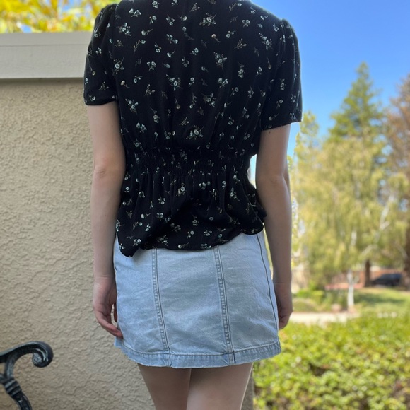 Floral Blouse - Picture 3 of 3